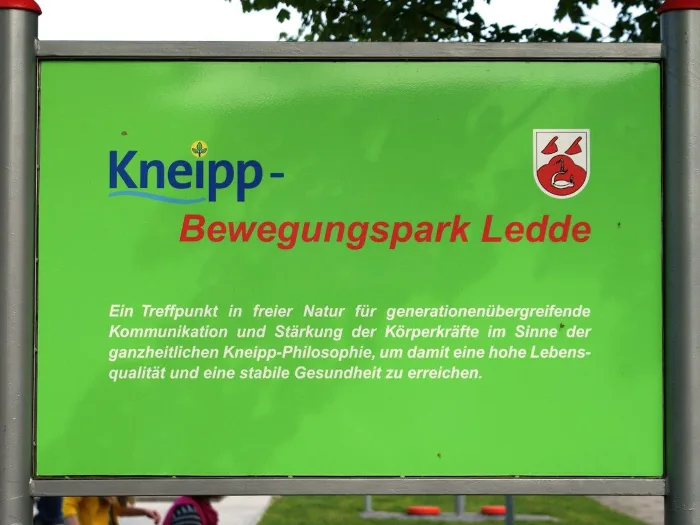 Hinweisschild der Kneipp-Anlage Ledde
