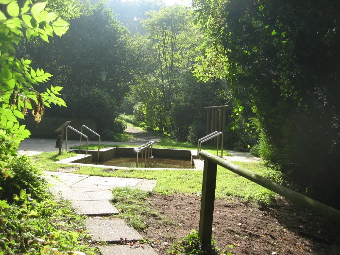 Tretbecken der Kneipp-Anlage Tecklenburg